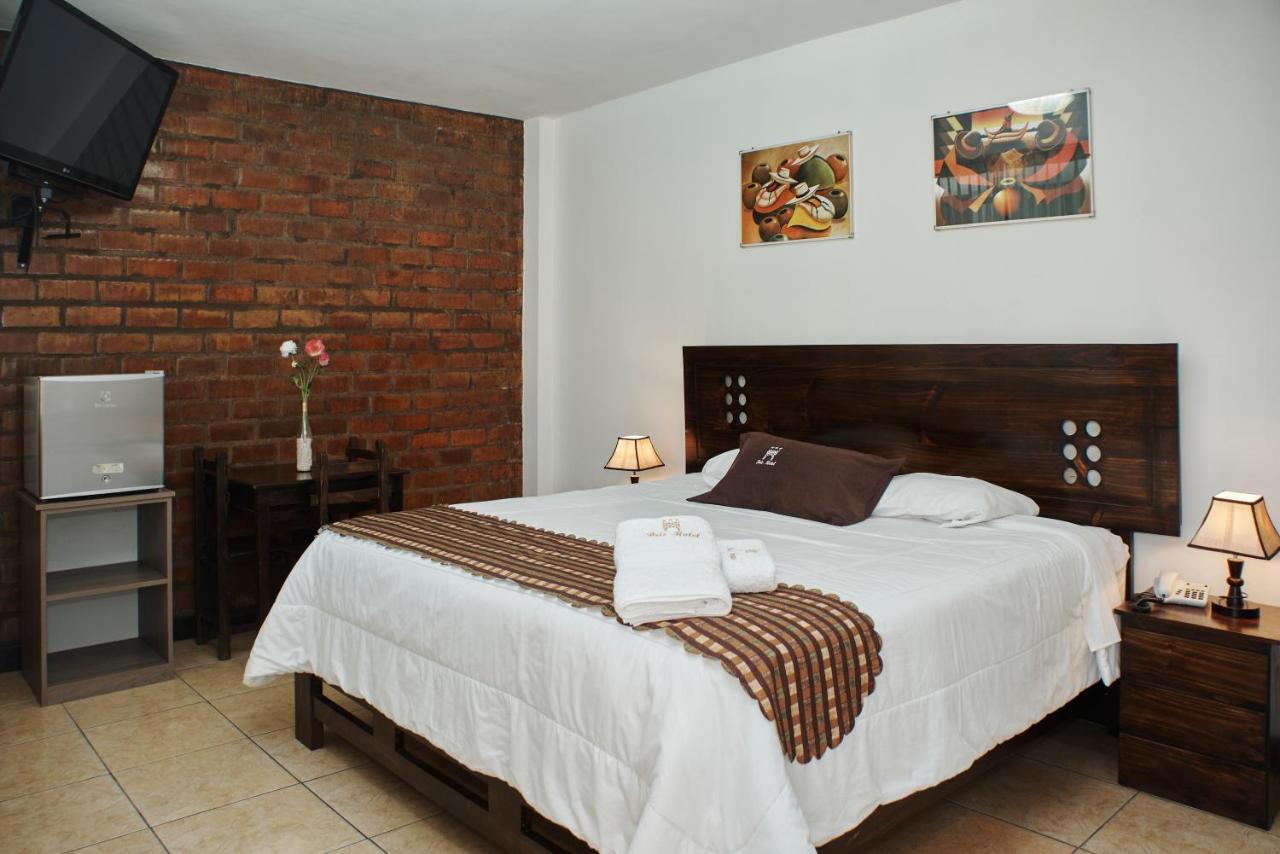 Bris Hotel Гобернадора Экстерьер фото