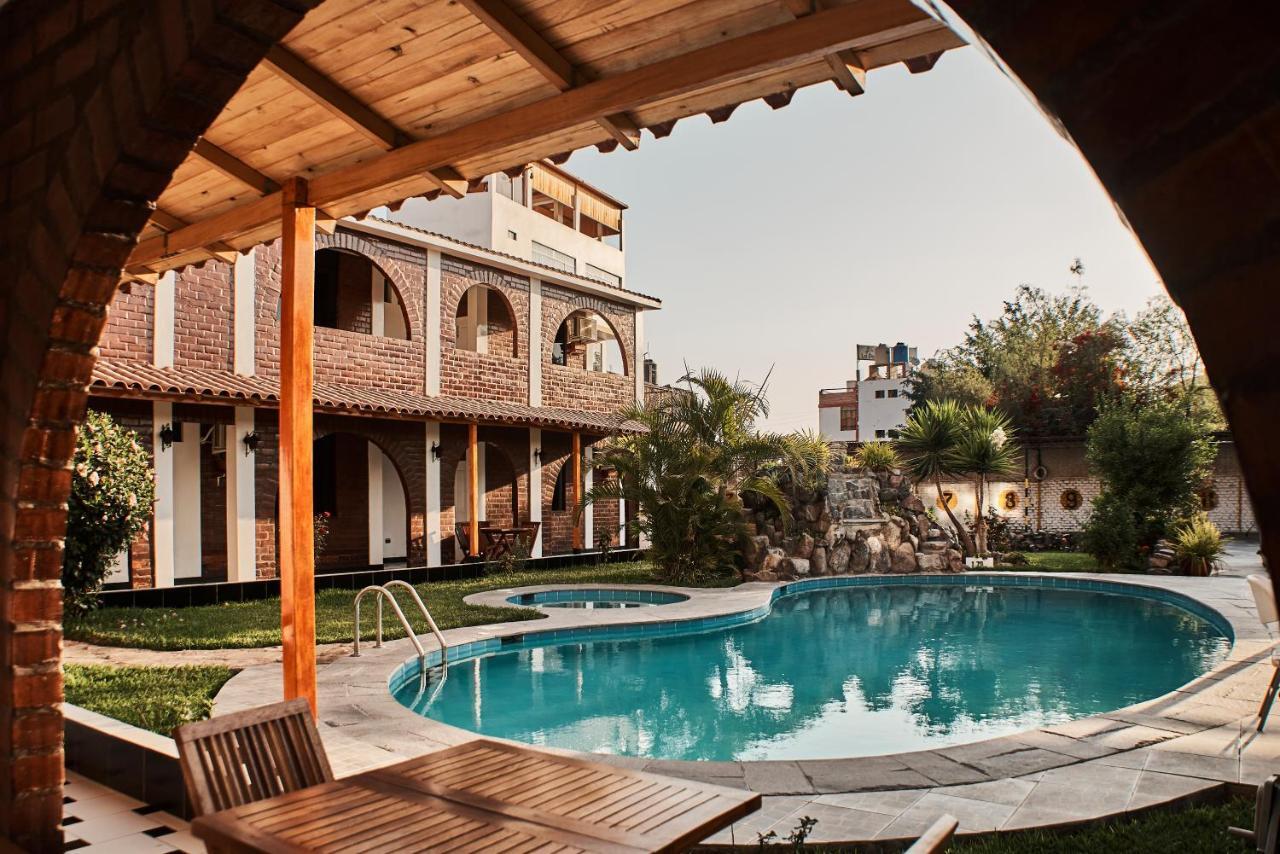 Bris Hotel Гобернадора Экстерьер фото